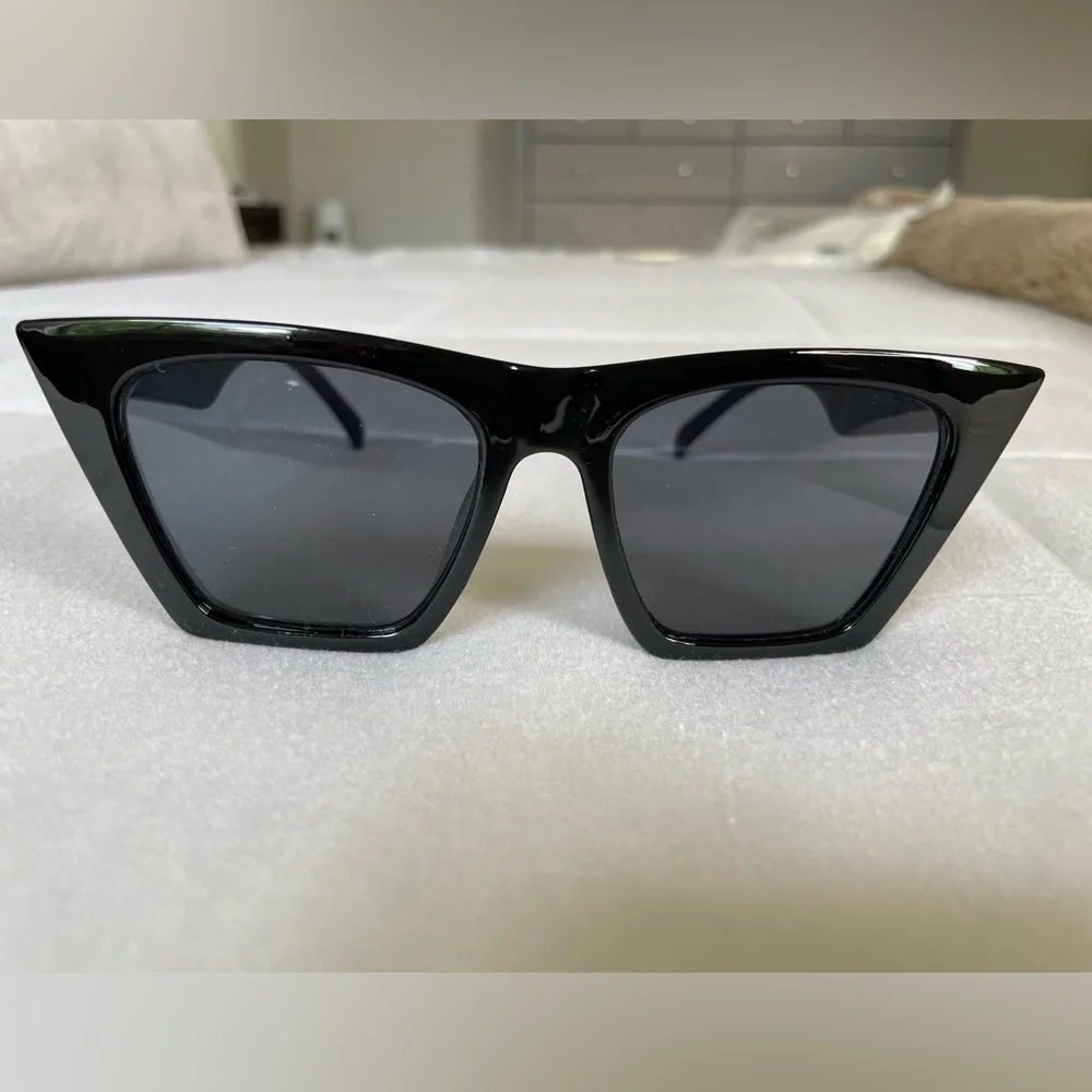 Women’s Sunglass 4 Pack Bundle - Brown, Leopard Black & Beige - OS - Multi Frame